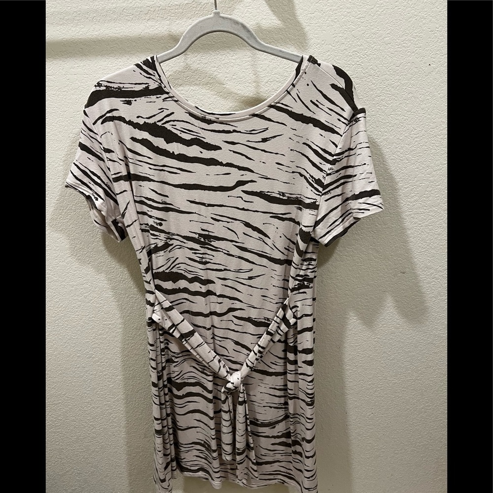 Zebra tshirt dress